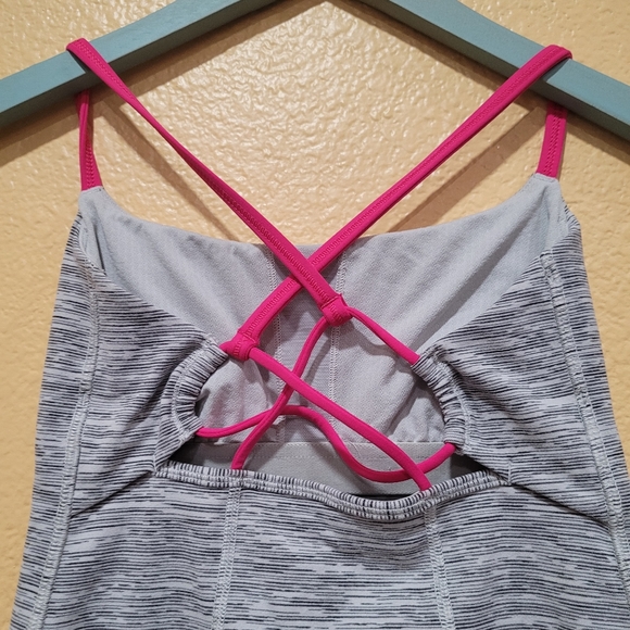 Lululemon  top - Picture 2 of 7